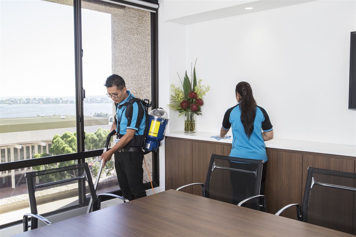 Commercial high-rise services