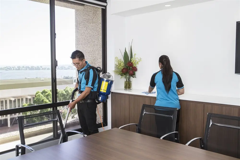 Commercial high-rise services